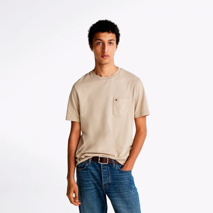 t-shirt-with-chest-pocket