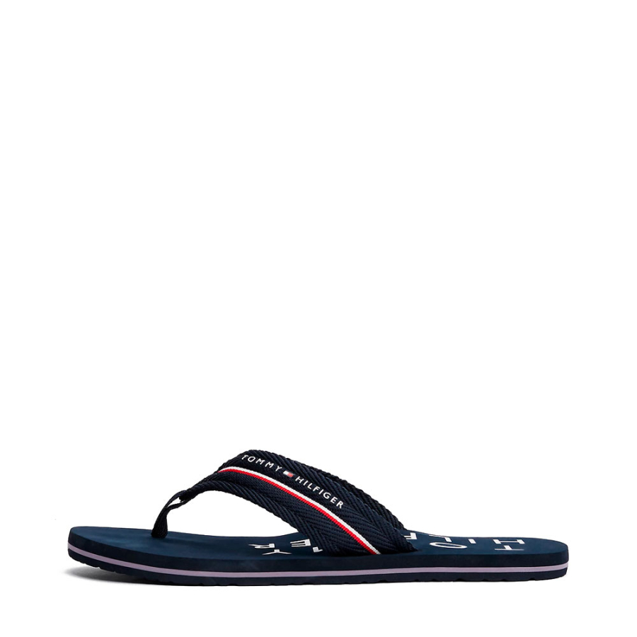 distinctive-flip-flops-with-logos