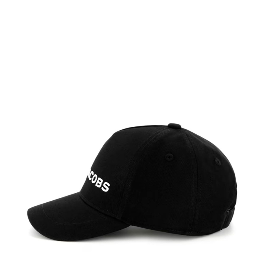 casquette-avec-nom-de-marque-pour-enfants