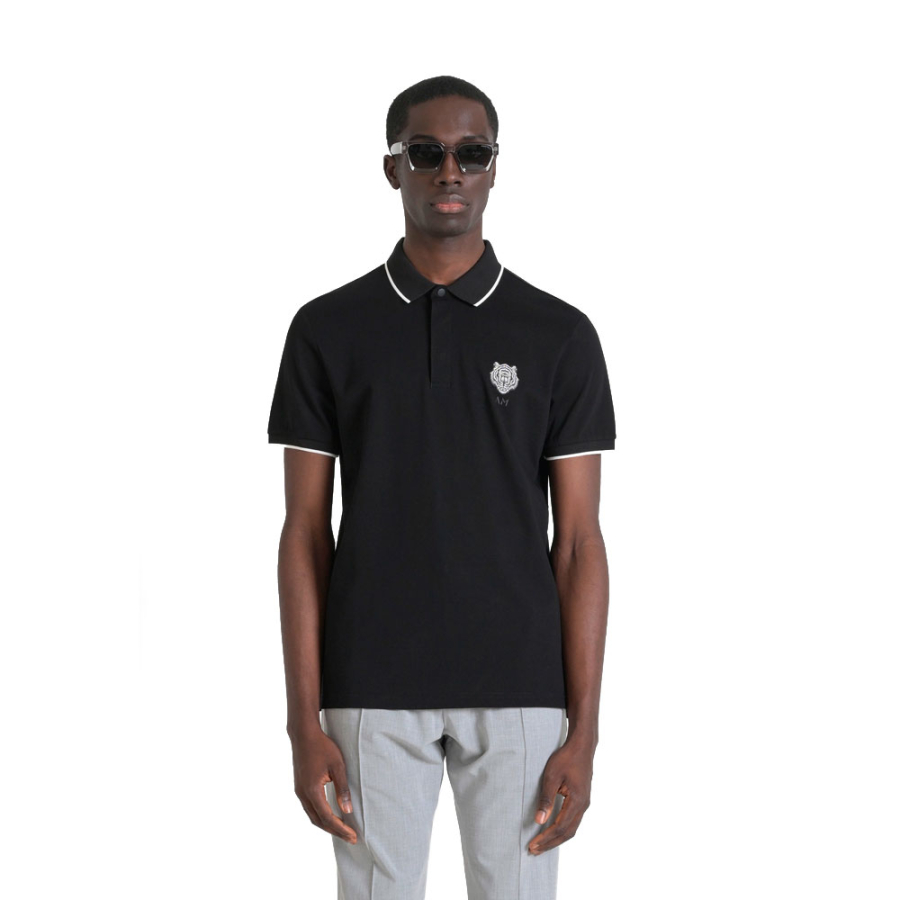 polo-regular-fit-com-remendo-de-tigre