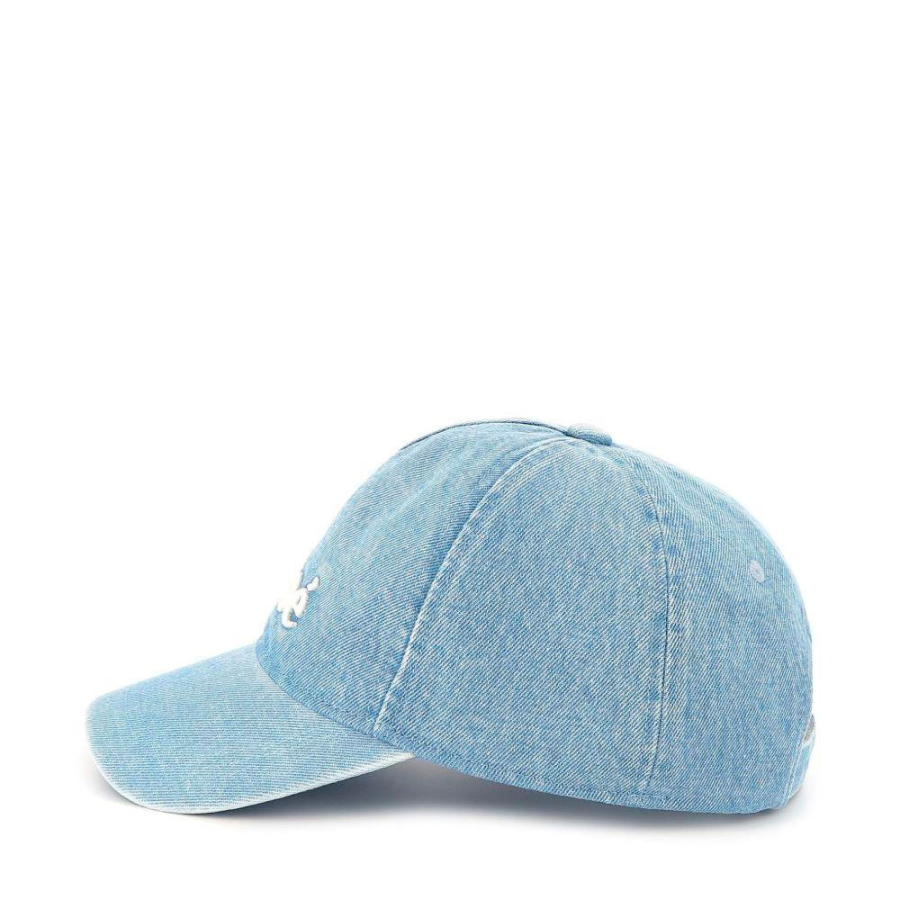 casquette-avec-nom-de-marque-pour-enfants