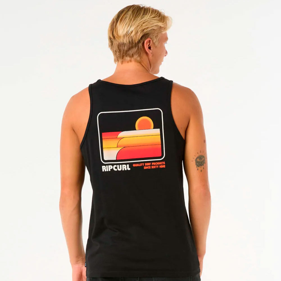 camiseta-surf-revival-peaking